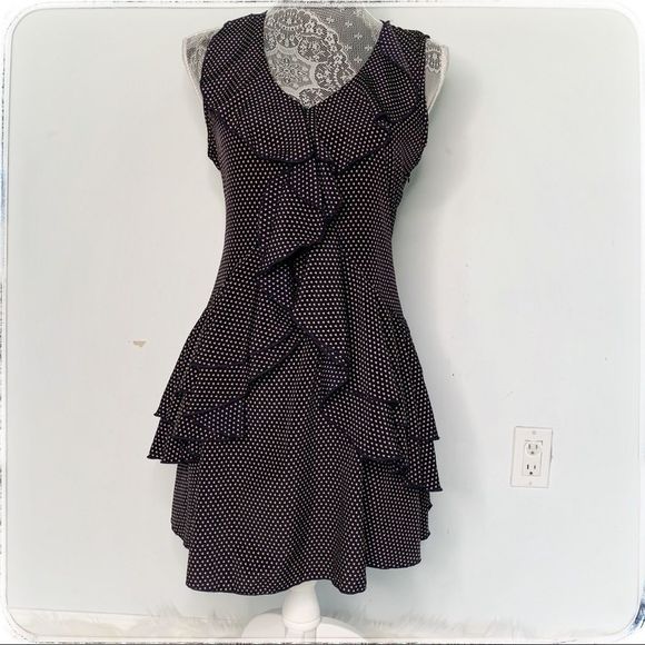 Anthropologie needle and thread dress